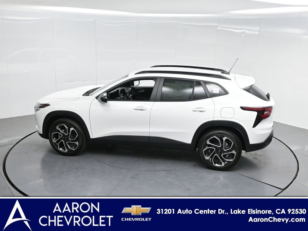 New 2026 Chevrolet Trax RS w/ Driver Confidence Package image 38