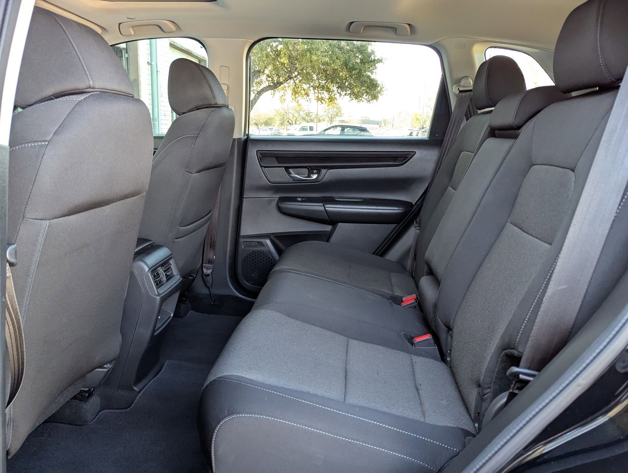 Used 2023 Honda CR-V EX image 15