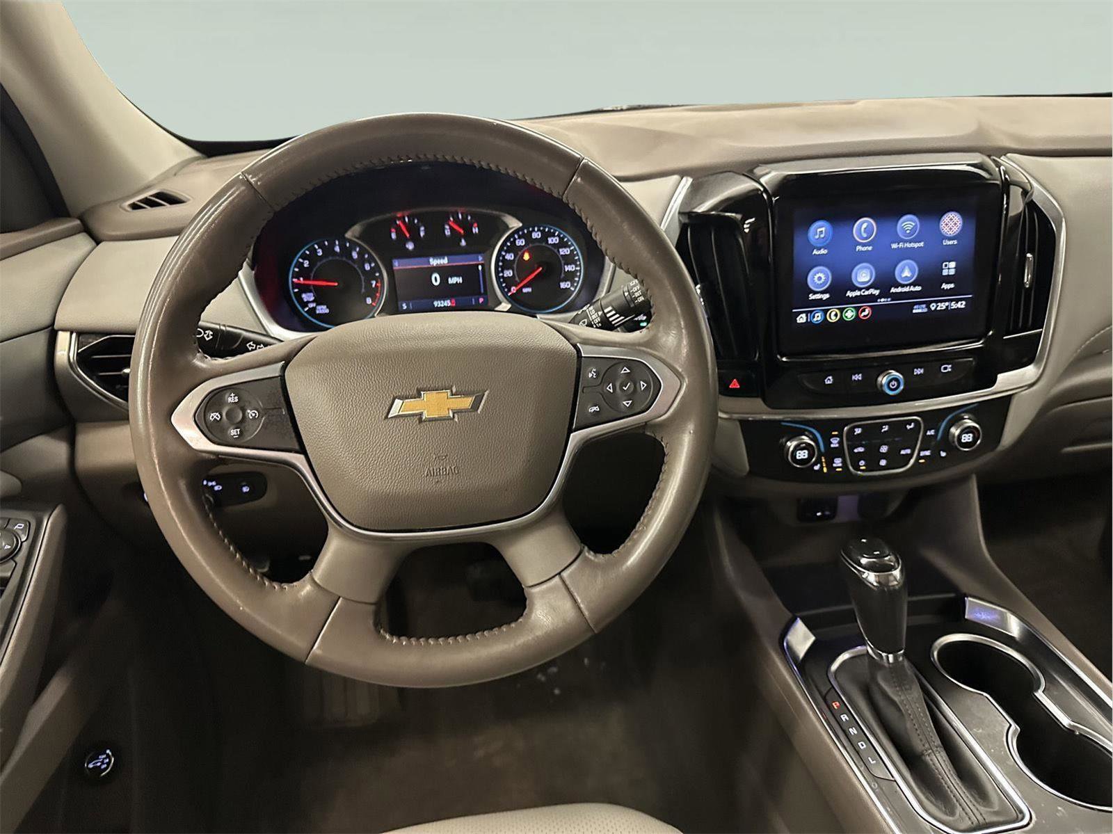 Certified 2020 Chevrolet Traverse LT image 38
