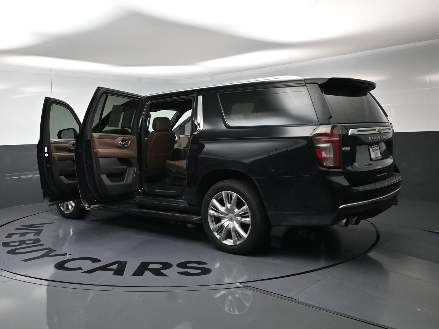 Used 2021 Chevrolet Suburban High Country AWD/4WD image 29