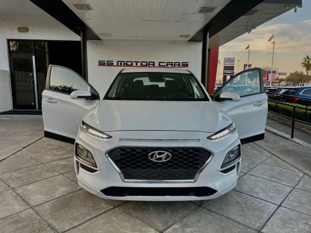 Used 2021 Hyundai Kona SE image 6