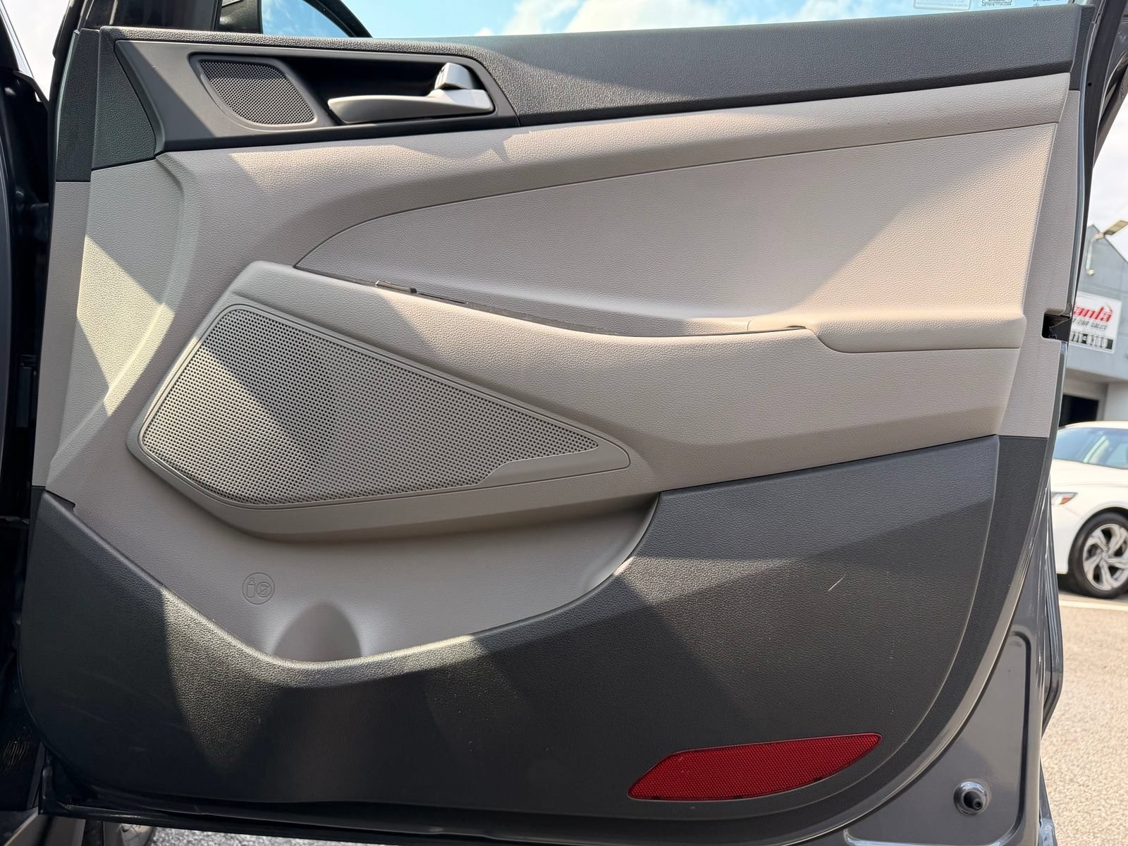 Used 2018 Hyundai Tucson SEL FWD image 32