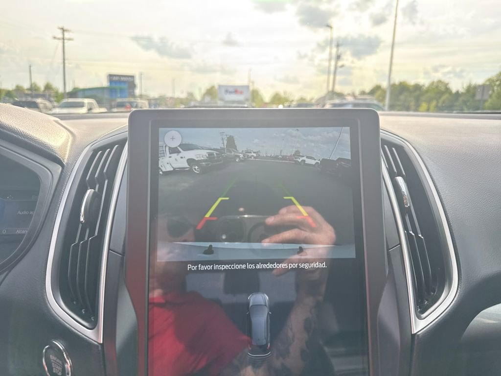 Used 2024 Ford Edge SEL image 24