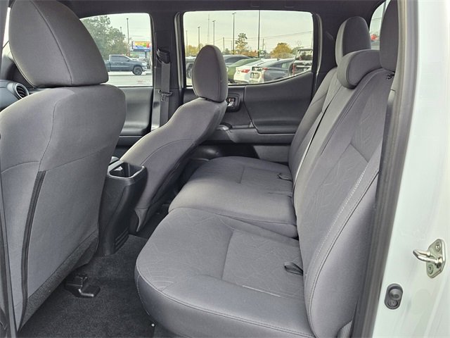 Used 2019 Toyota Tacoma TRD Sport image 4