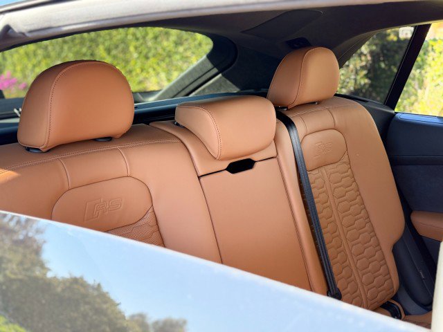 Used 2024 Audi RS Q8 image 31