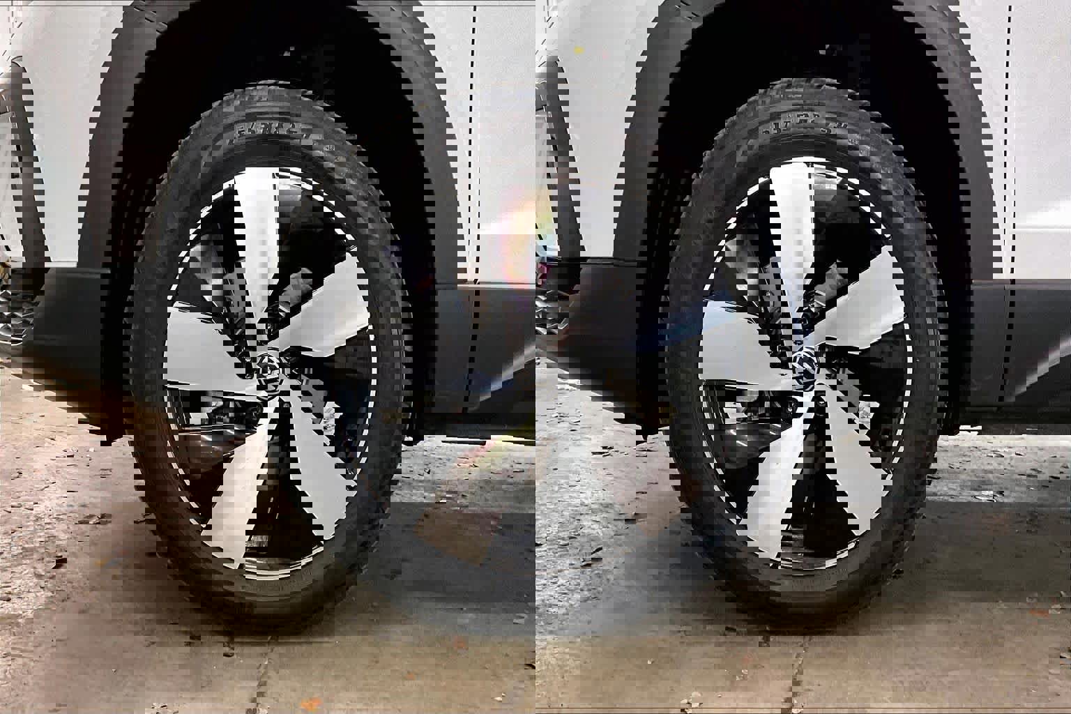 Used 2023 Volkswagen Taos S w/ Driver Assistance Package image 12