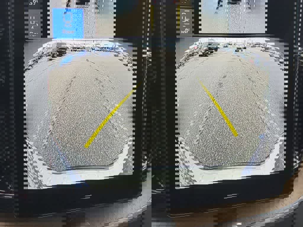 Certified 2026 Volvo XC60 B5 Plus w/ Protection Package Premier image 28