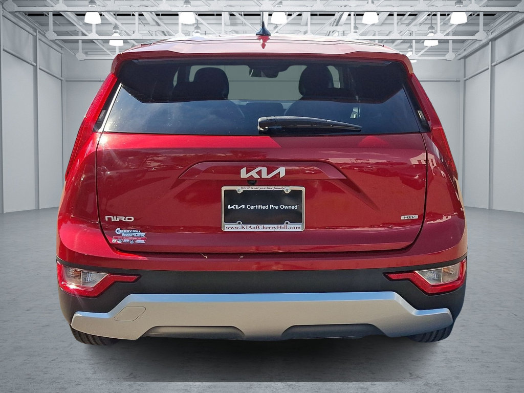 Used 2023 Kia Niro LX FWD image 10