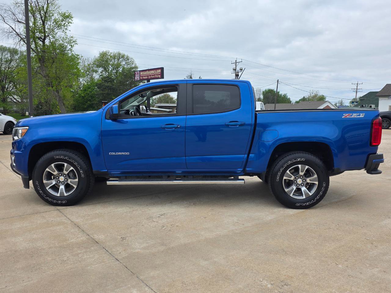 Used 2018 Chevrolet Colorado Z71 AWD/4WD image 6