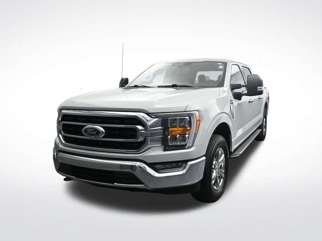 Used 2023 Ford F150 XLT w/ Equipment Group 302A High AWD/4WD image 3