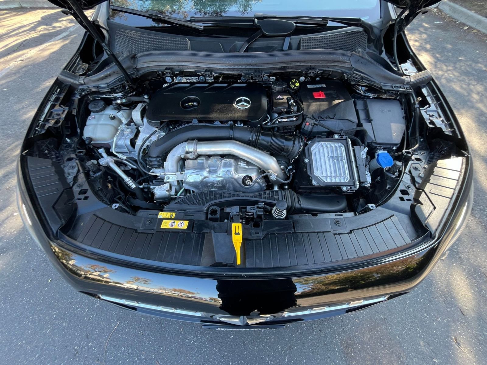 Used 2025 Mercedes-Benz GLA 250 4MATIC image 33