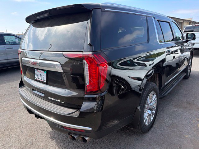 Used 2021 GMC Yukon XL Denali AWD/4WD image 6