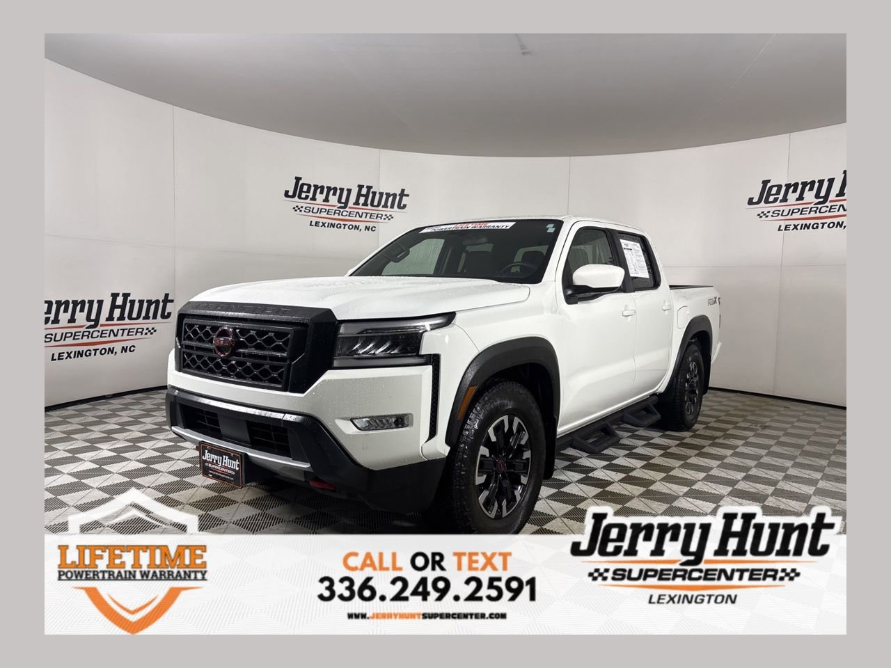 Used 2024 Nissan Frontier Pro-X w/ Technology Package image 1