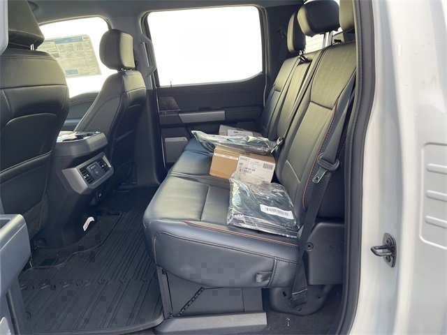 New 2026 Ford F350 Lariat w/ Lariat Ultimate Package image 24