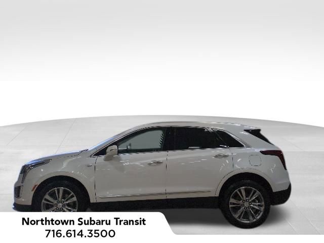 Used 2024 Cadillac XT5 Premium Luxury AWD/4WD image 2