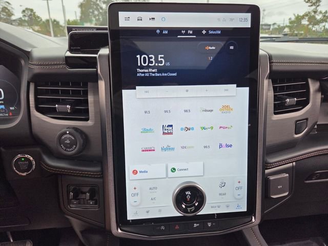 Certified 2024 Ford Expedition Platinum image 26