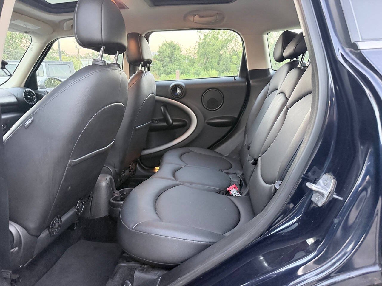 Used 2014 MINI Cooper Countryman FWD image 13