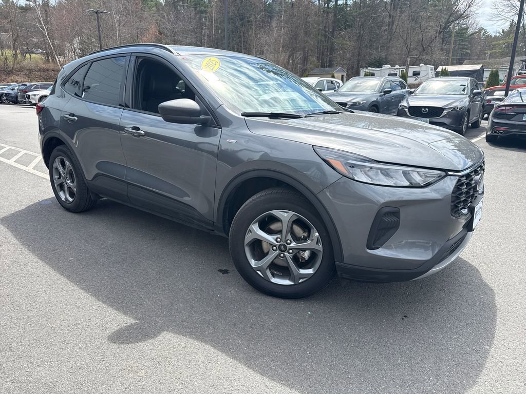 Used 2025 Ford Escape ST-Line AWD/4WD image 7