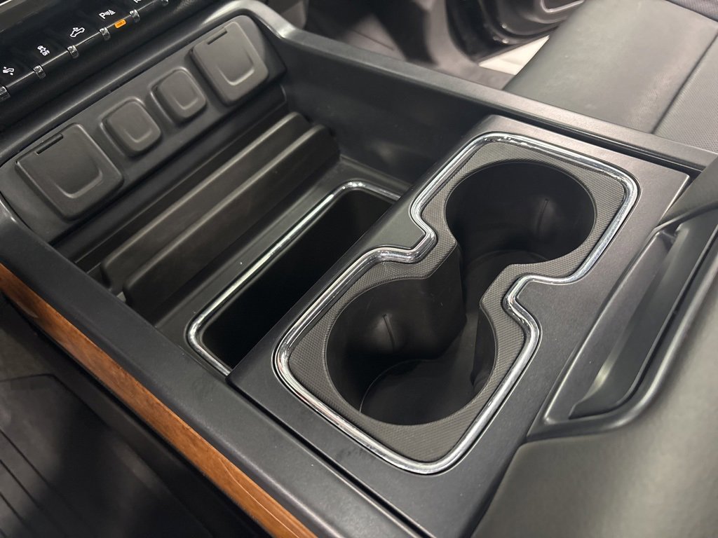 Used 2018 Chevrolet Silverado 2500 High Country w/ Duramax Plus Package image 31