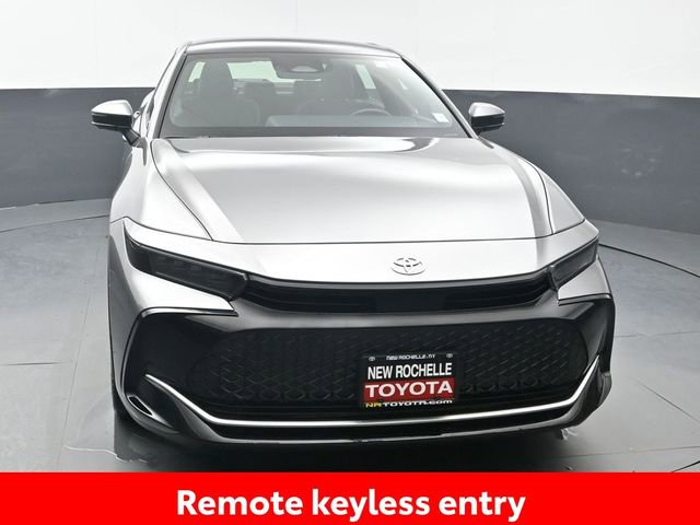 Used 2024 Toyota Crown Limited AWD/4WD image 11