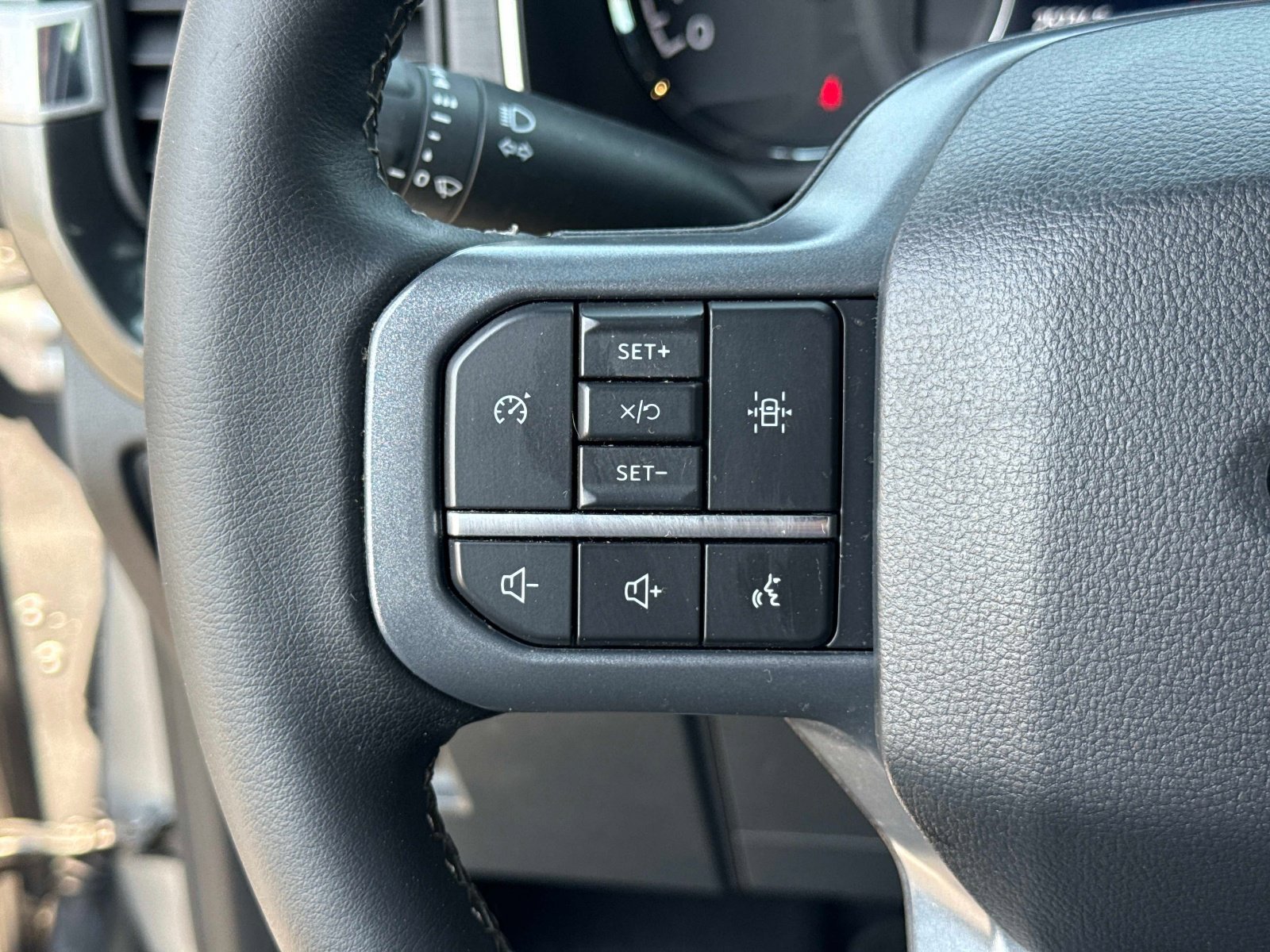 Used 2023 Ford F150 XLT w/ Equipment Group 302A High AWD/4WD image 31