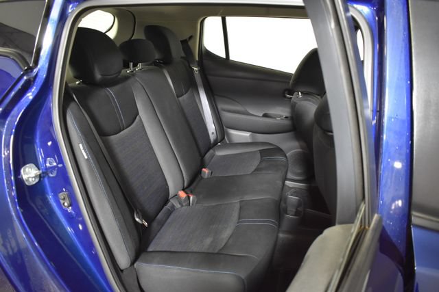 Certified 2025 Nissan Leaf SV Plus FWD image 32