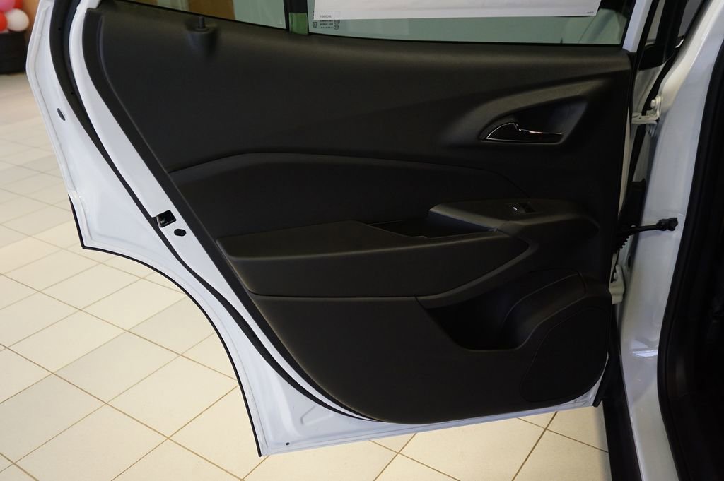 New 2026 Chevrolet Trax RS image 24