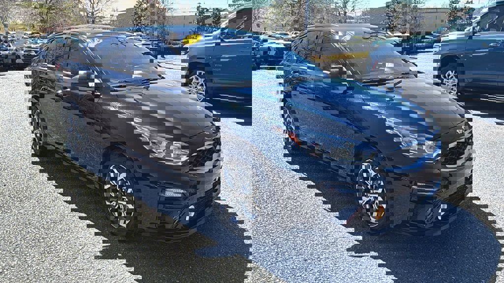 Used 2020 Kia Forte LXS image 3