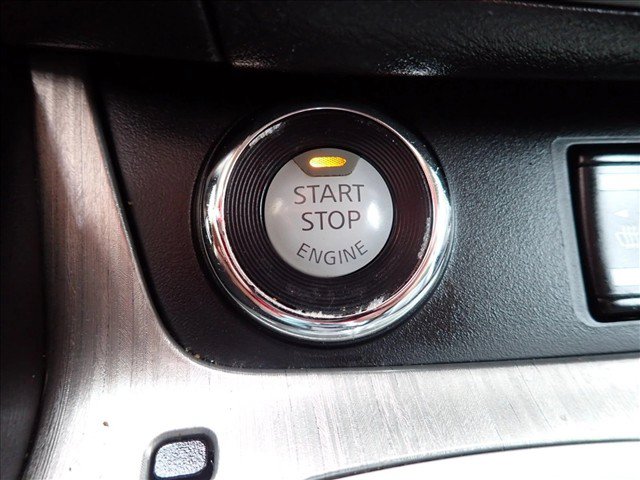 Used 2015 Nissan Murano SL AWD/4WD image 19