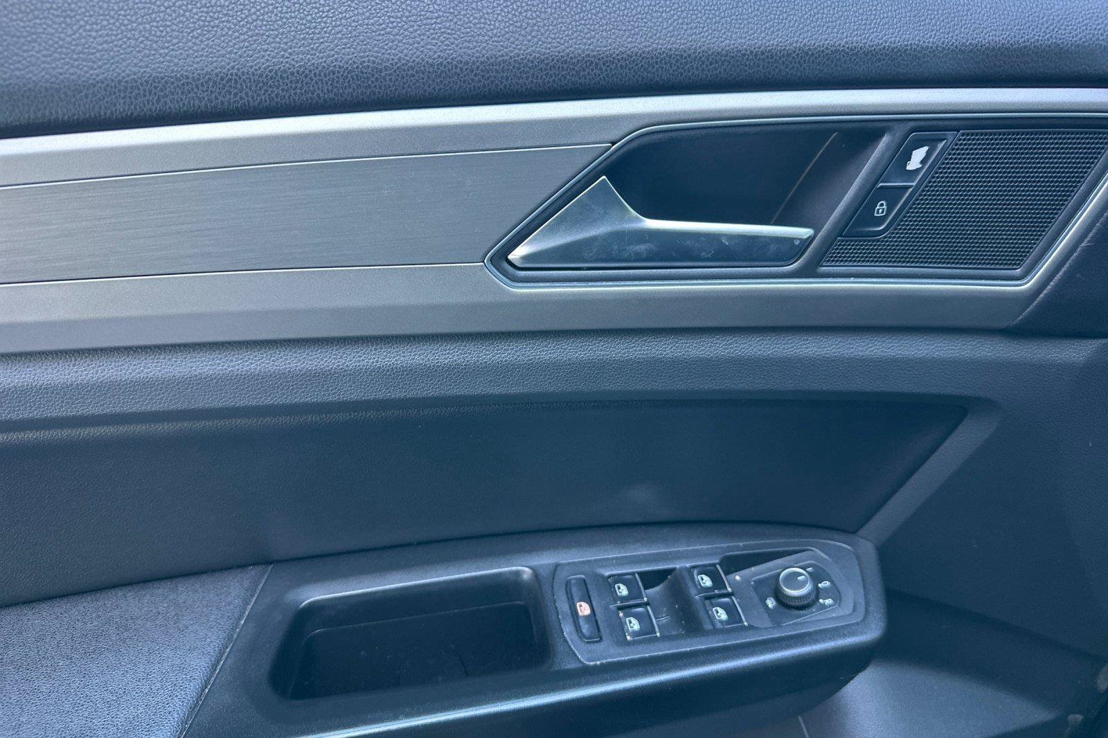 Used 2018 Volkswagen Atlas SE AWD/4WD image 10