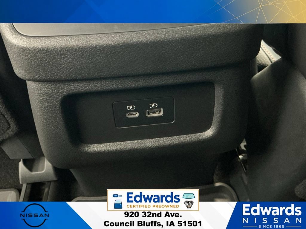 Used 2025 Nissan Pathfinder Rock Creek AWD/4WD image 21