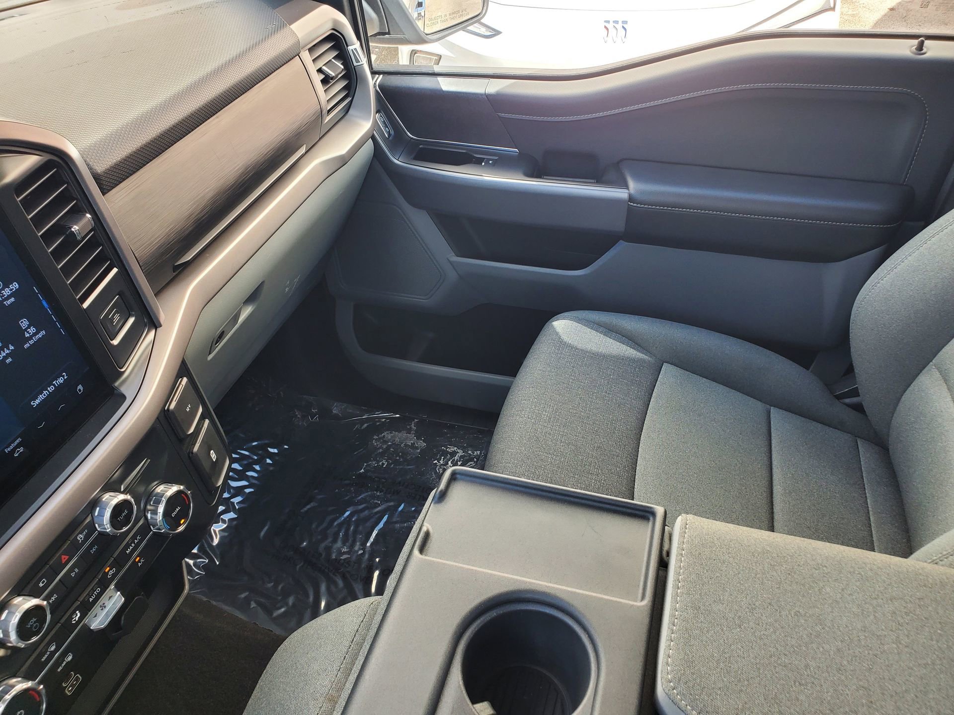 Used 2025 Ford F150 XLT w/ Equipment Group 301A Standard image 23