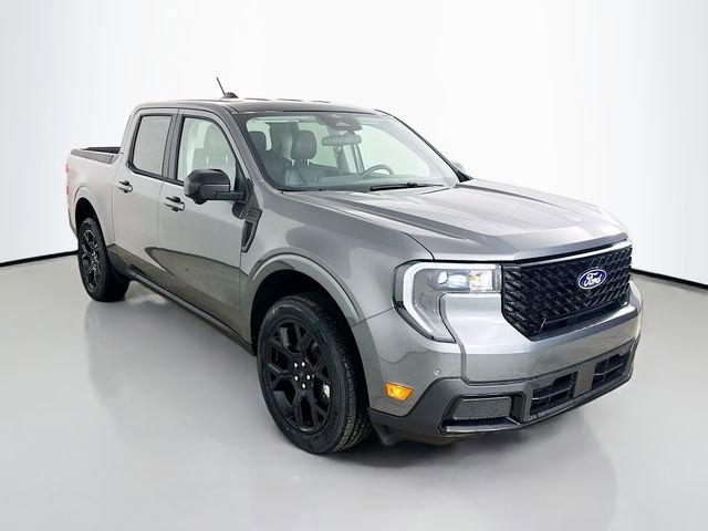 New 2026 Ford Maverick Lariat w/ Black Appearance Package