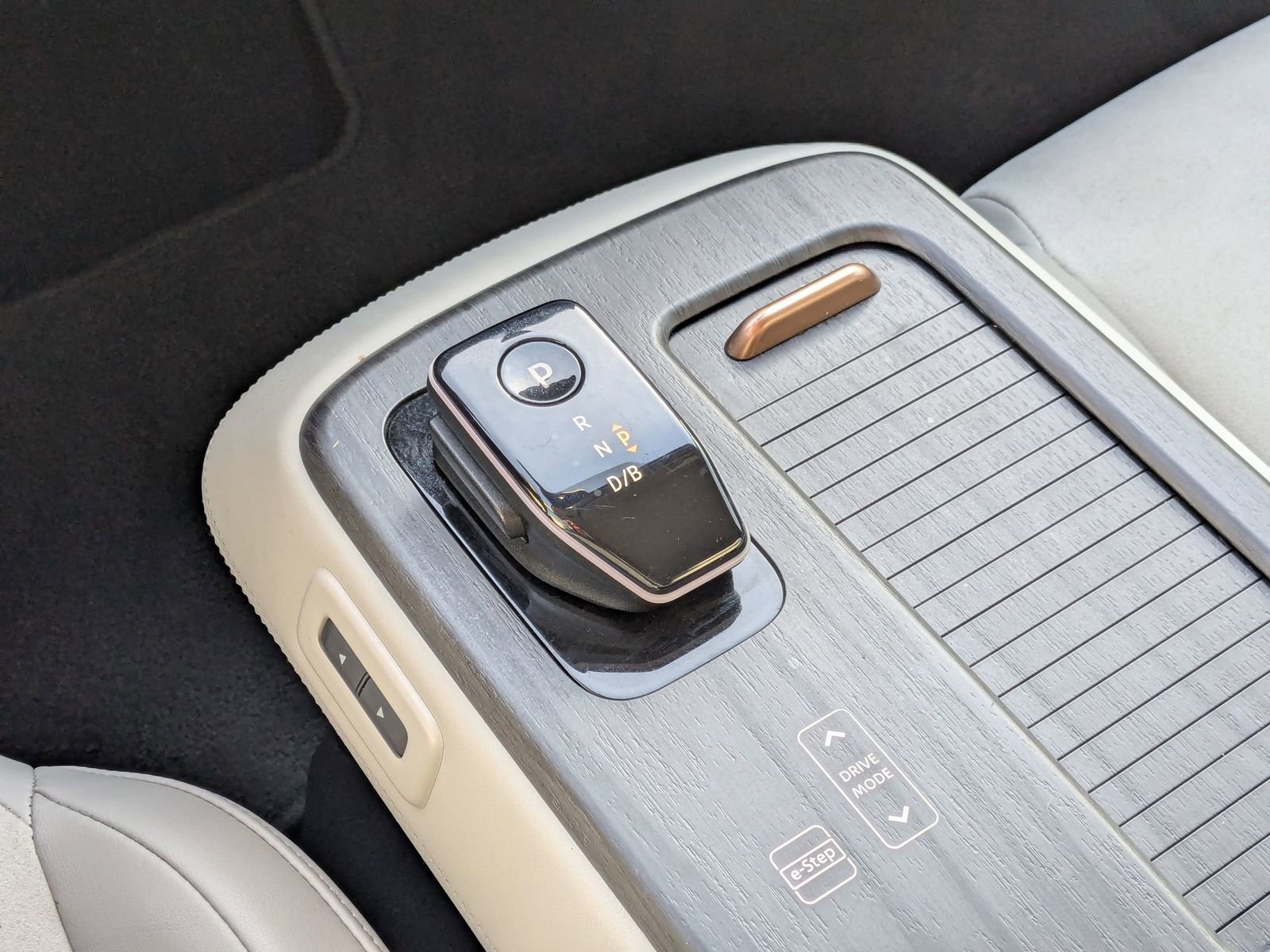 Used 2023 Nissan Ariya ENGAGE e-4ORCE image 23