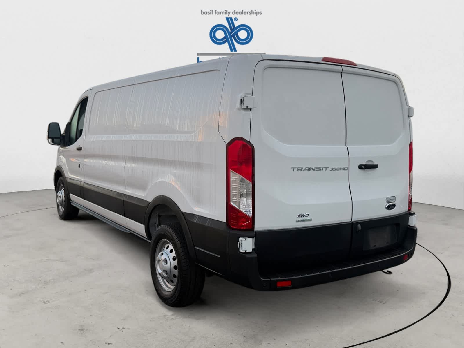 Used 2025 Ford Transit 350 148 Low Roof AWD w/ Load Area Protection Package image 4