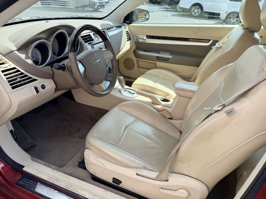 Used 2009 Chrysler Sebring Limited FWD image 7