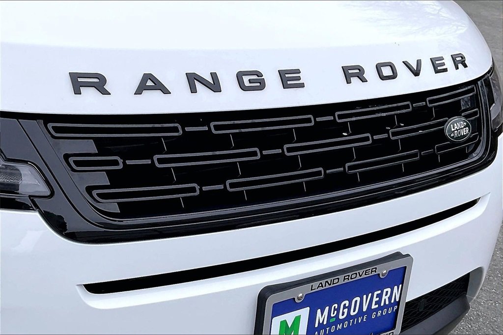 Certified 2026 Land Rover Range Rover Evoque S image 32