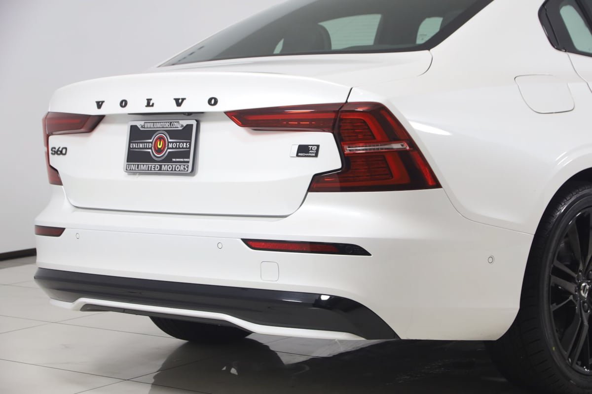 Used 2024 Volvo S60 T8 Plus AWD/4WD image 42