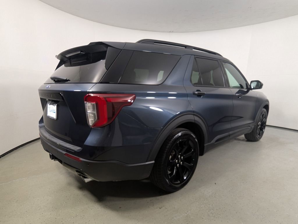 Used 2023 Ford Explorer ST-Line w/ Class IV Trailer Tow Package image 8