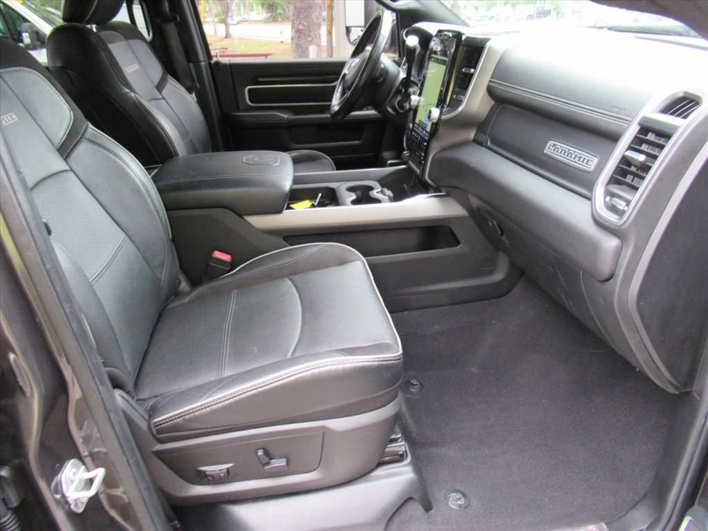 Used 2020 RAM 3500 Laramie AWD/4WD image 10