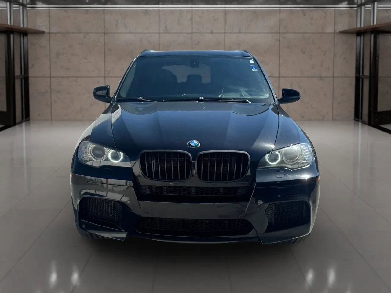 Used 2011 BMW X5 M xDrive Sport Utility 4D image 2