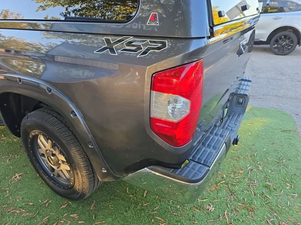 Used 2019 Toyota Tundra Limited image 27