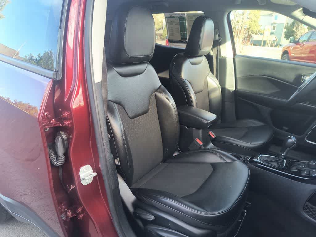 Used 2021 Jeep Compass Latitude AWD/4WD image 23