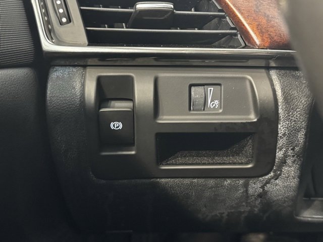 Used 2016 Cadillac CTS AWD Sedan w/ Seating Package image 31