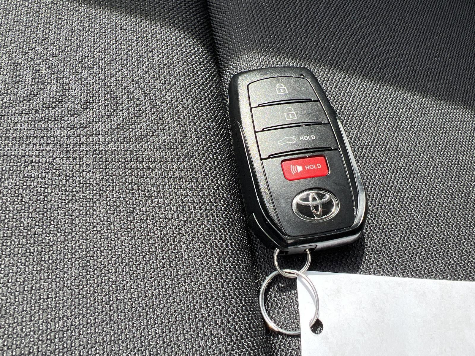 Used 2025 Toyota Corolla LE w/ LE Premium Package FWD image 19