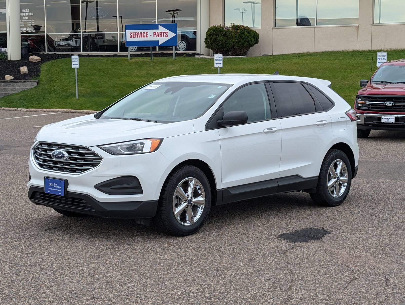 Certified 2022 Ford Edge SE AWD/4WD image 2