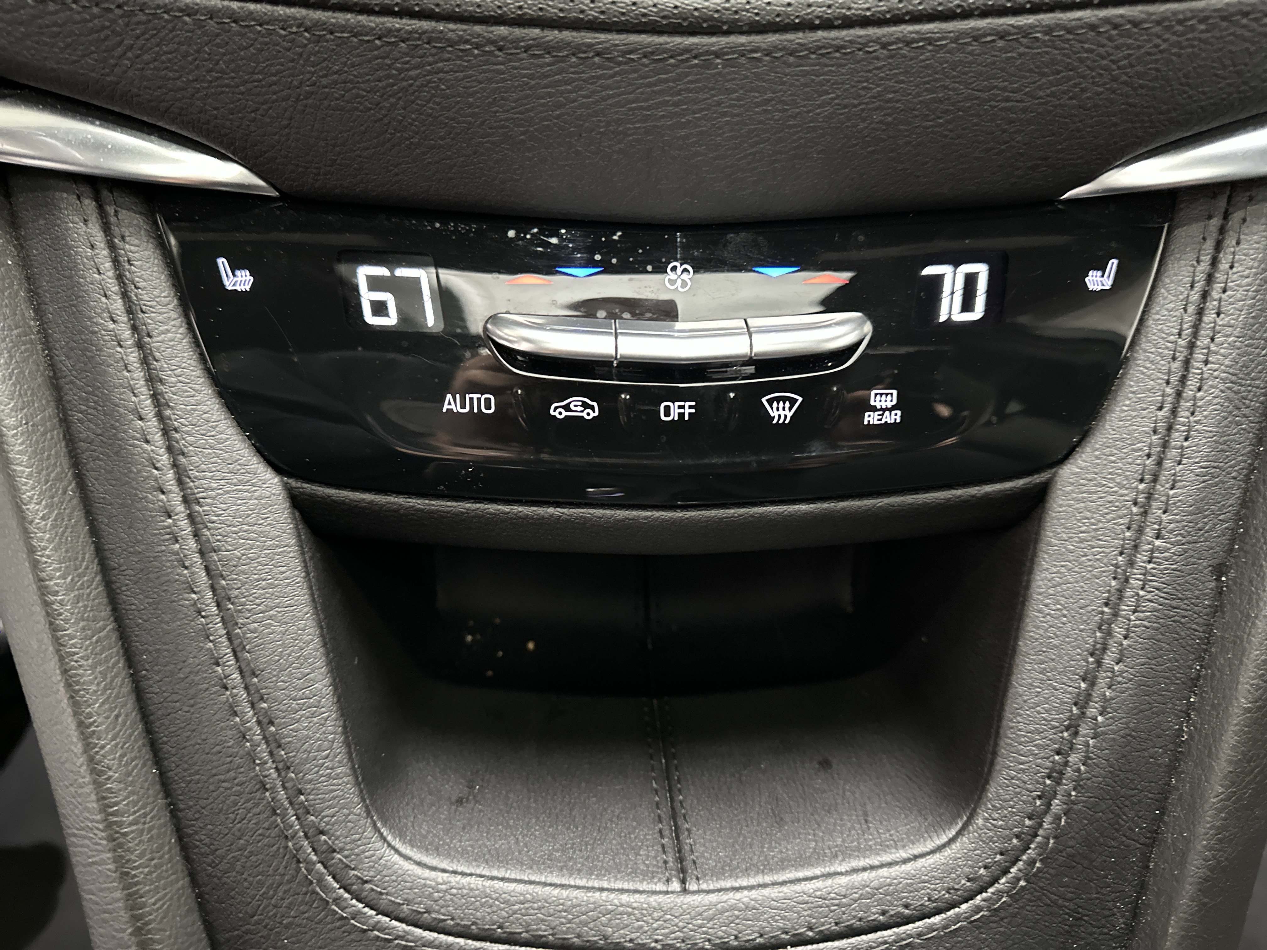 Used 2025 Cadillac XT5 Premium Luxury image 37