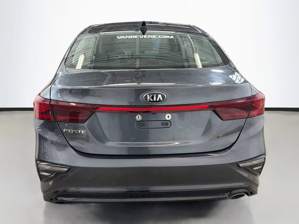 Used 2020 Kia Forte LXS FWD image 8