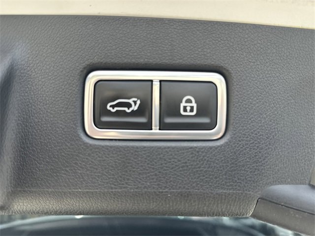 Used 2022 Kia Sorento EX w/ Panoramic Sunroof Package image 10