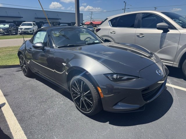 New 2025 MAZDA MX-5 Miata Grand Touring image 2